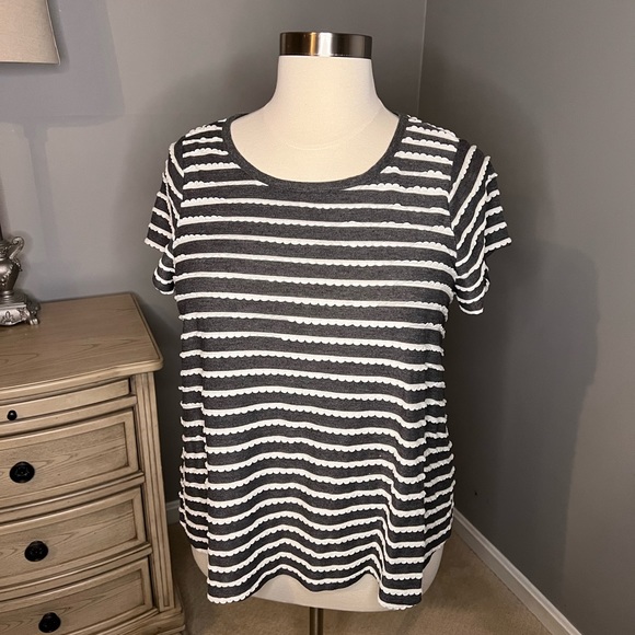 ModCloth Playfully Functioning Knit Top Size 2X - Picture 2 of 7